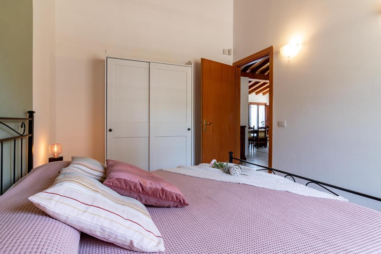 Villa Vacanze La Quercia Carbognano エクステリア 写真